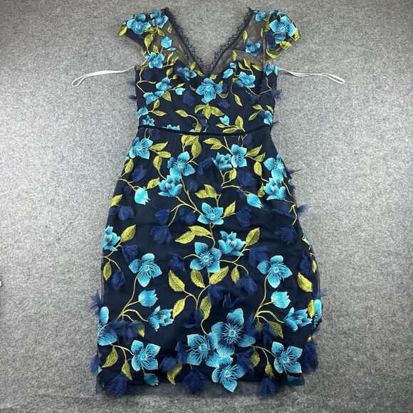 Marchesa Dresses & Skirts - Marchesa Notte Floral Print Knee-Length Dress